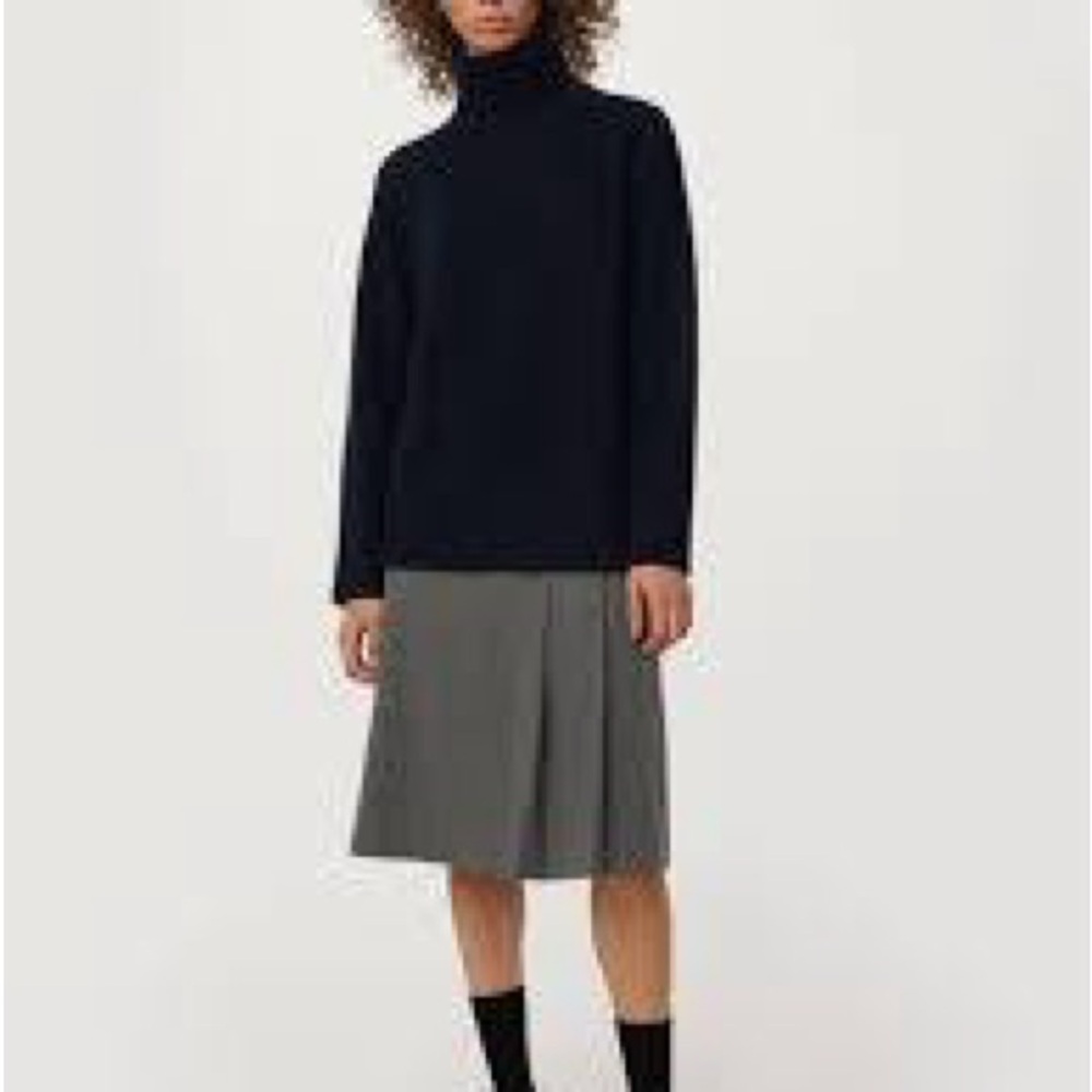 Frank and Oak The Seawool Elegant Navy Turtleneck Sweater M NWT - Picture 10 of 10